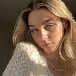 Meet your Posher, Demetri